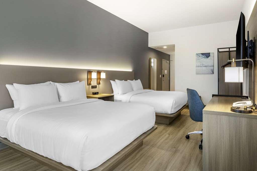 Comfort Inn & Suites Newark Liberty International Airport Habitación foto